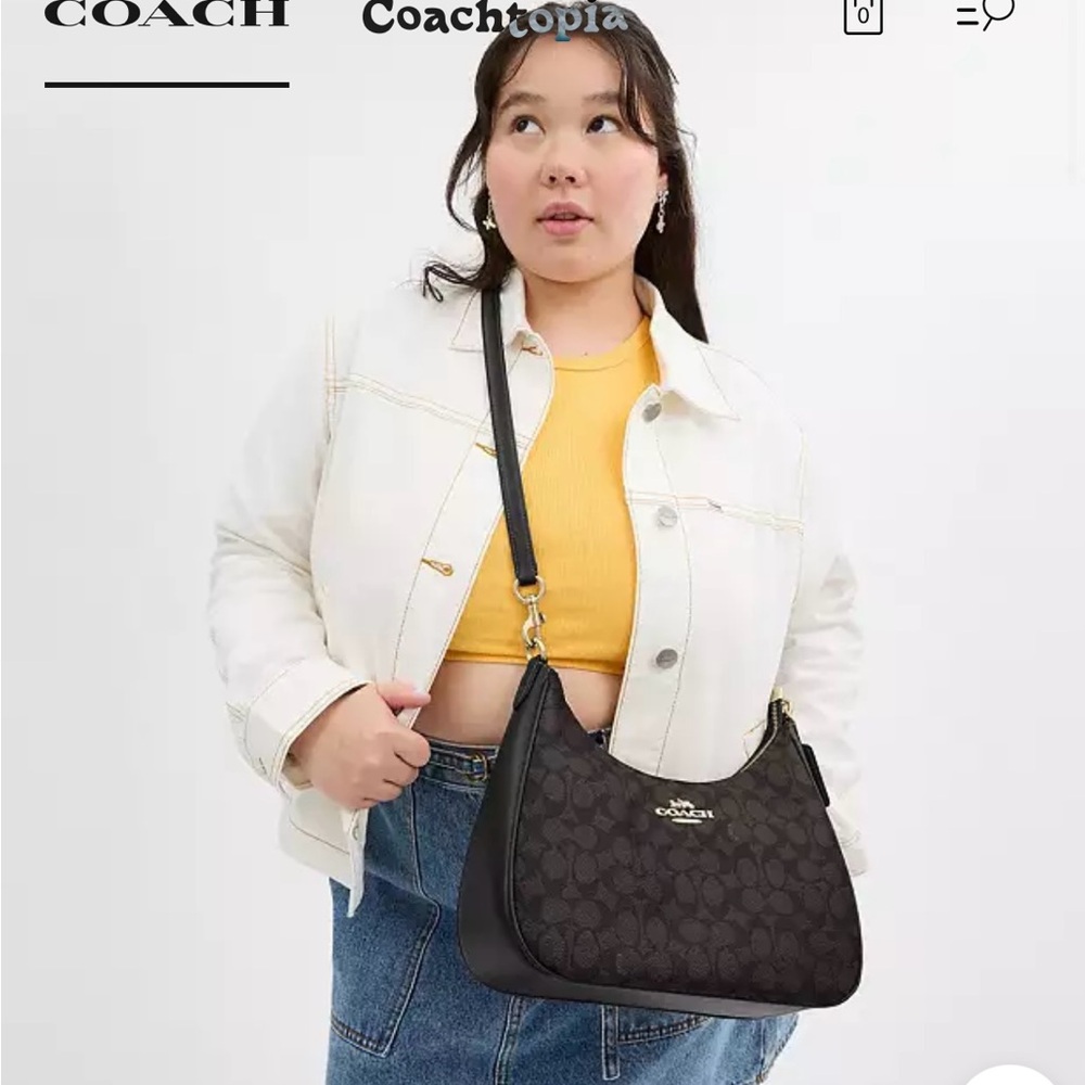 Coach Teri Hobo Bag in Signature Canvas - Picture 8 of 10